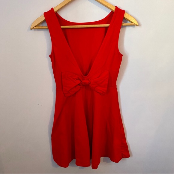 FOREVER 21 red open back skater dress - Picture 3 of 3